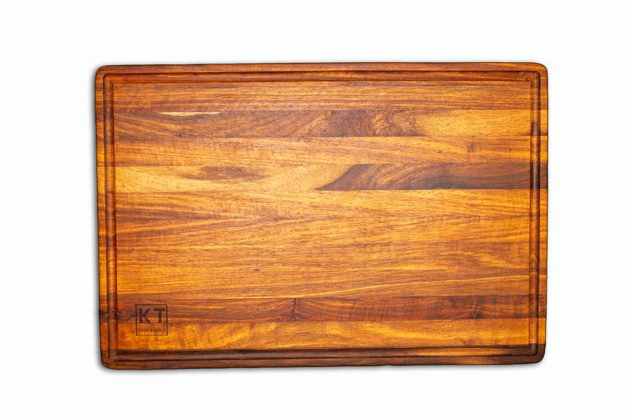 Medium handcrafted wooden chopping block by Kane and Table